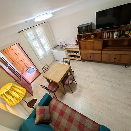 Livu 10 2 Apartment *